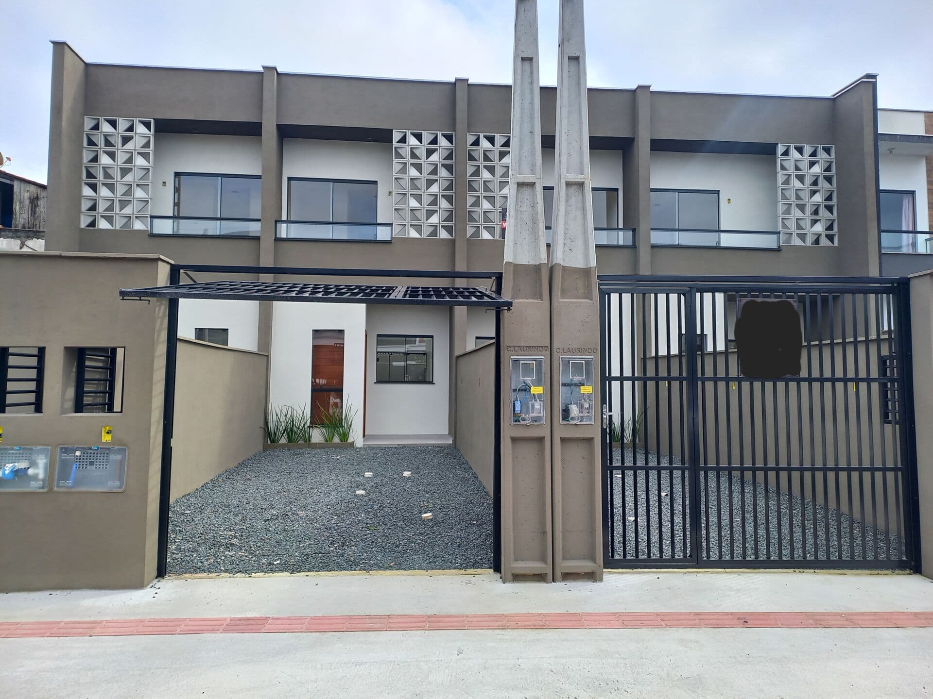 Sobrado em Joinville - Iririú