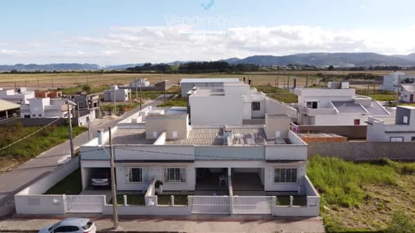 Casa Geminada para Aluguel em Congonhas Tubarão-SC