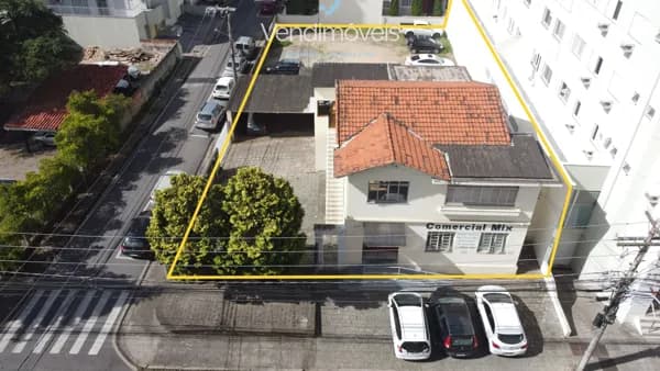 Lote/Terreno em Tubarão - Centro