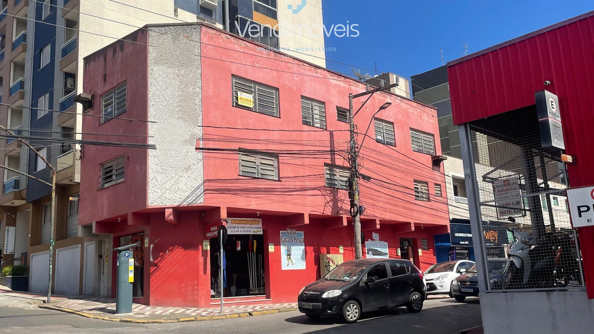 Prédio/Edifício Inteiro em Tubarão - Centro