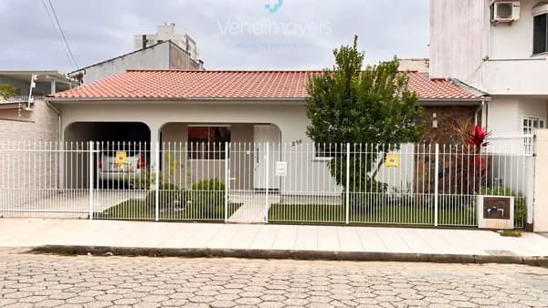 Casa em Tubarão - Centro