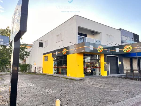 Prédio/Edifício Inteiro em Tubarão - Humaitá