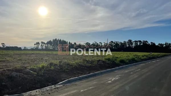LOTEAMENTO VILLAGGIO - PRIMEIRA LINHA