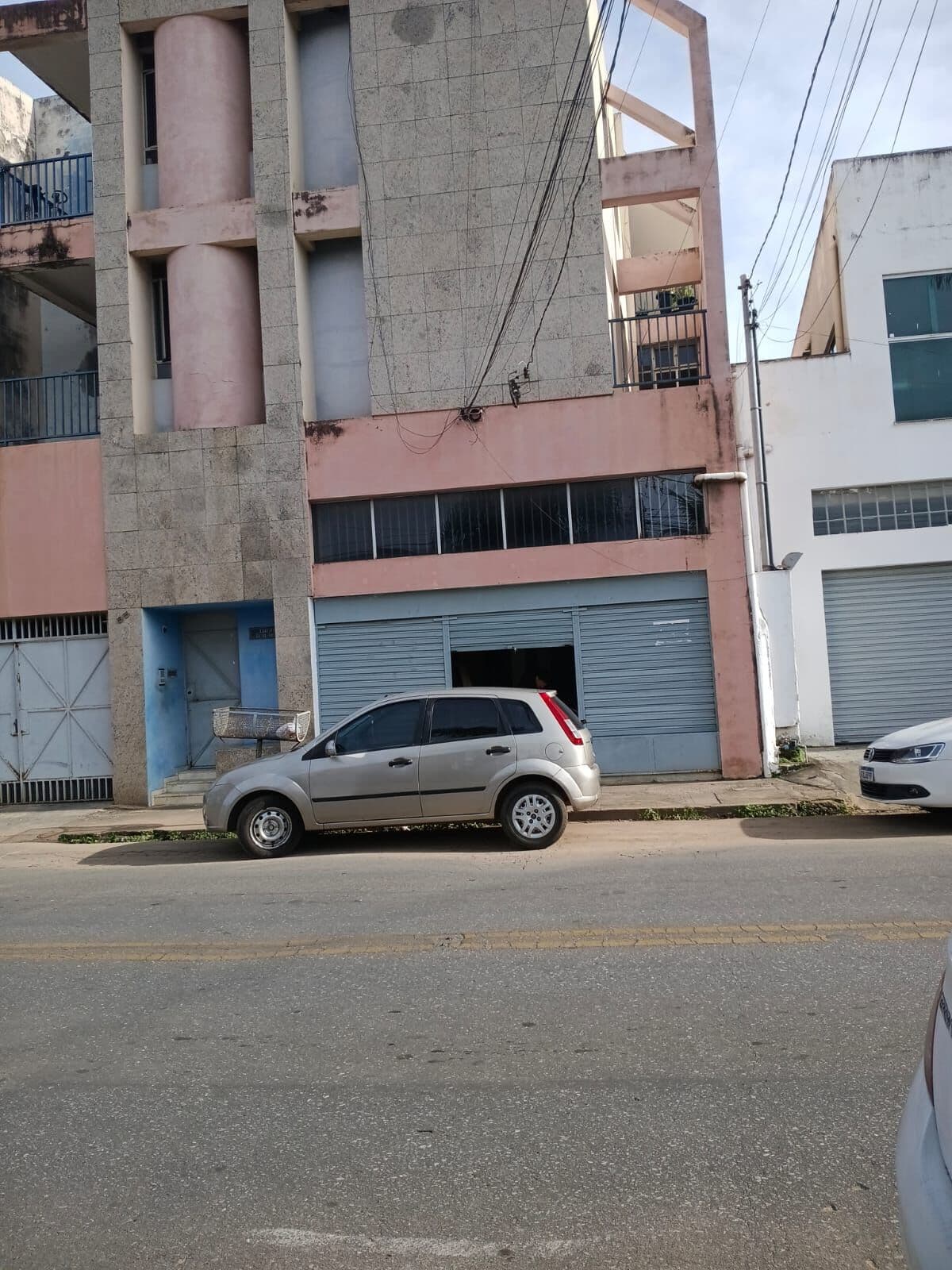 Apartamento em Pedro Leopoldo - Centro