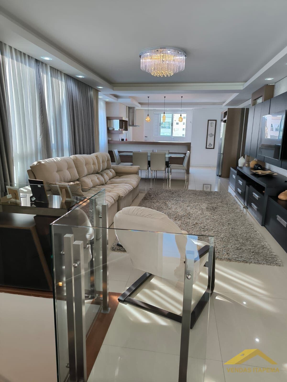 Apartamento em Itapema - Meia Praia
