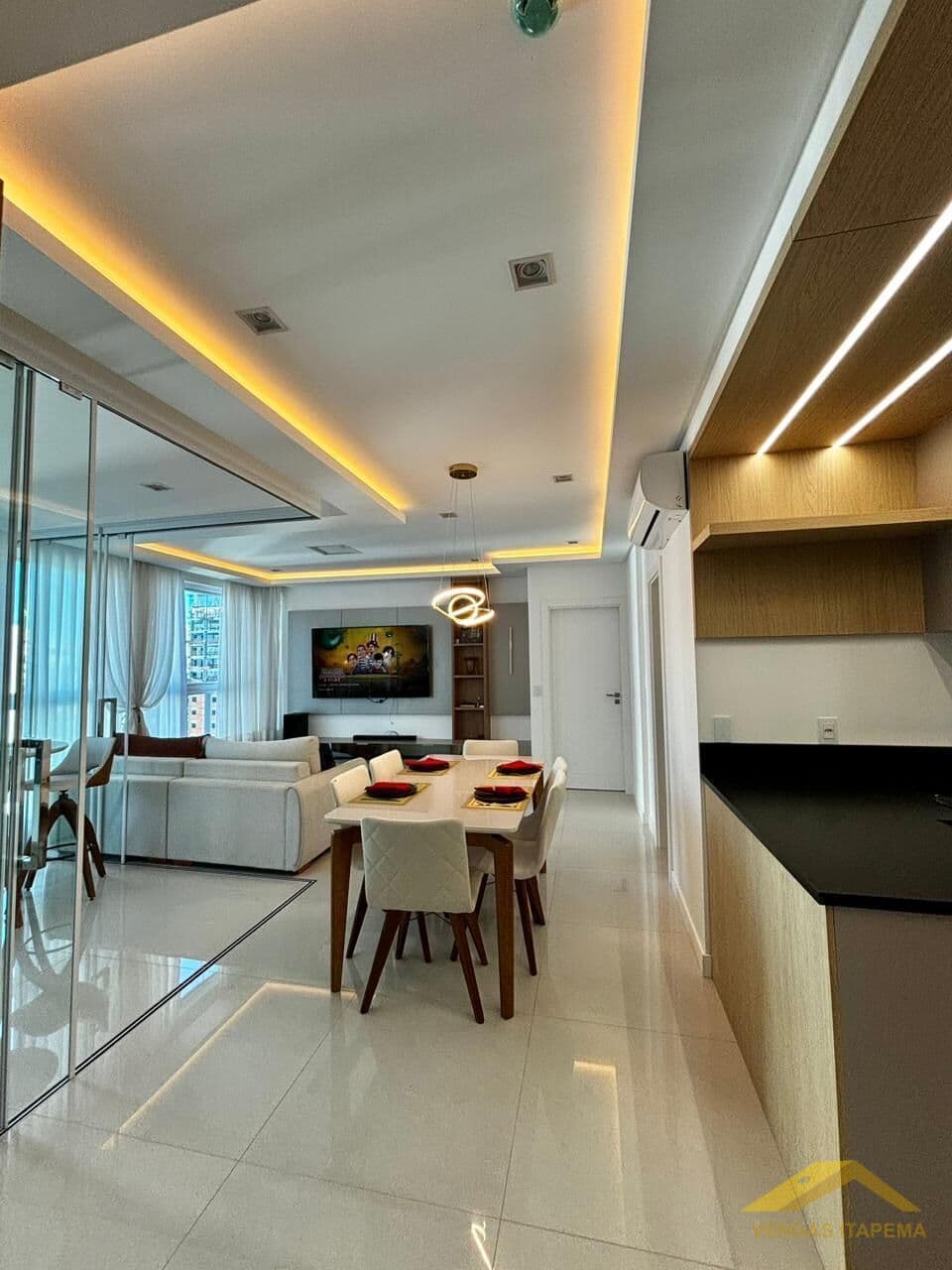 Apartamento em Itapema - Meia Praia