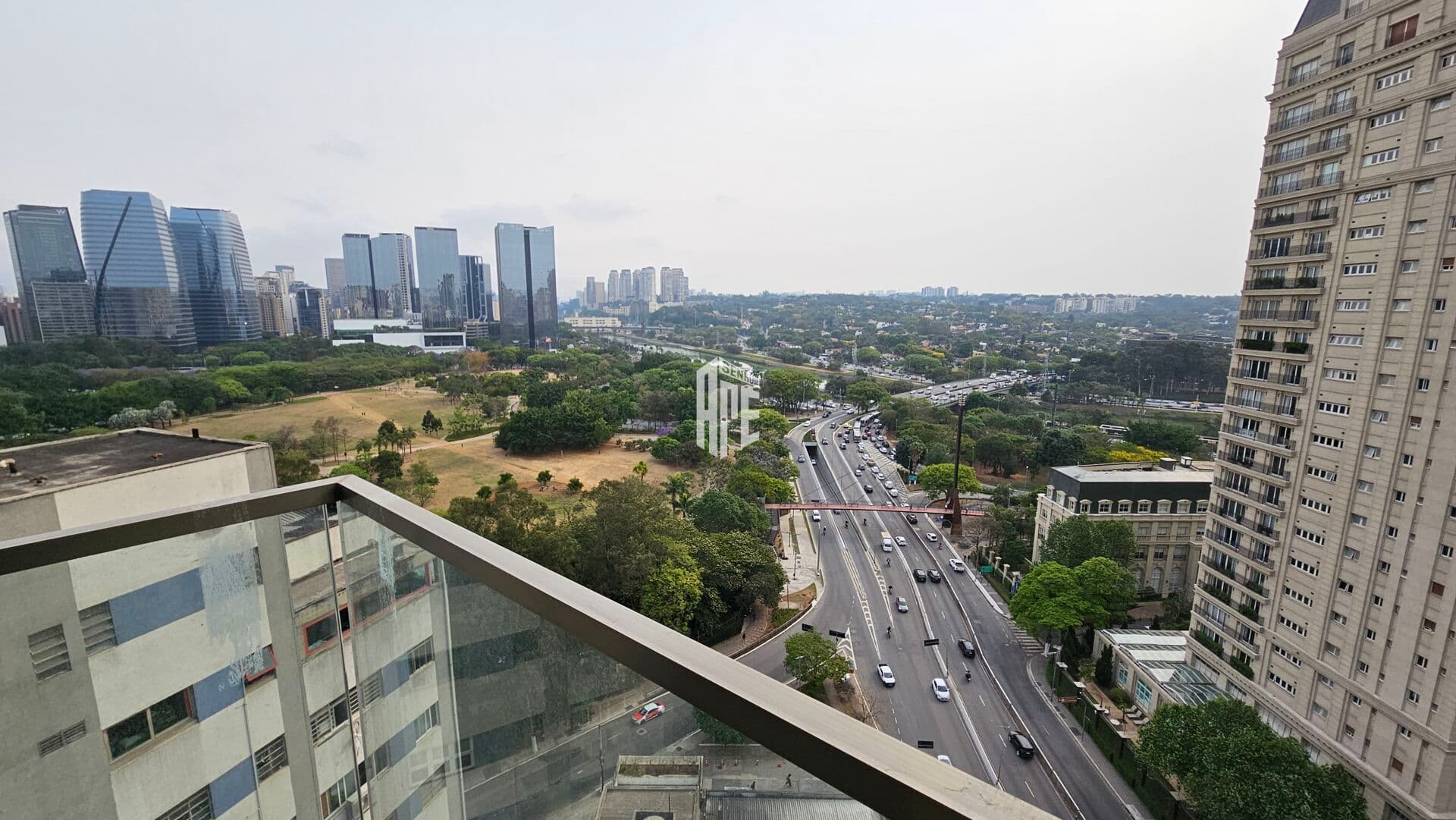 Apartamento no Itaim Bibi, São Paulo/SP - Vista para o Parque do Povo