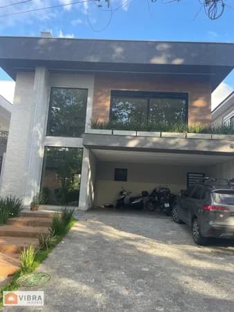 ALPHAVILLE 3 - CASA ALTO PADRÃO