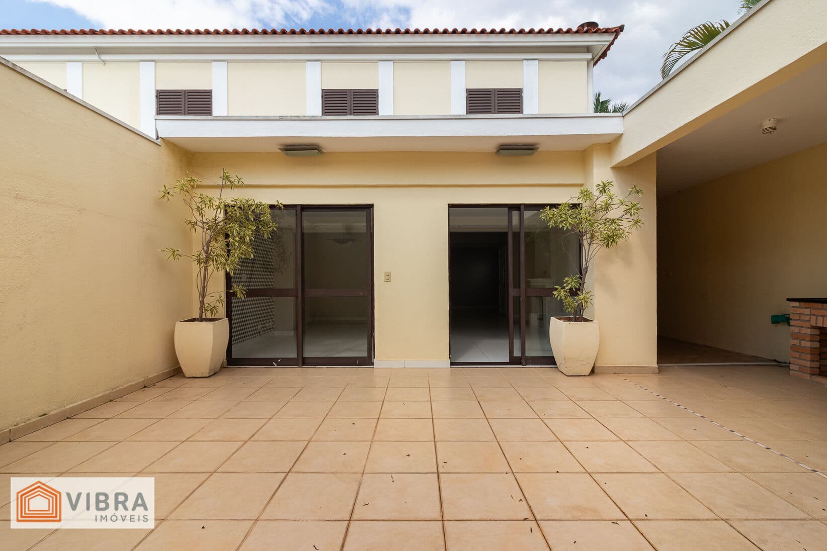 Casa em Santana de Parnaíba - Alphaville