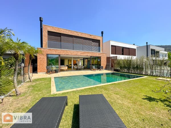 ALPHASITIO - CASA MODERNA E SOFISTICADA