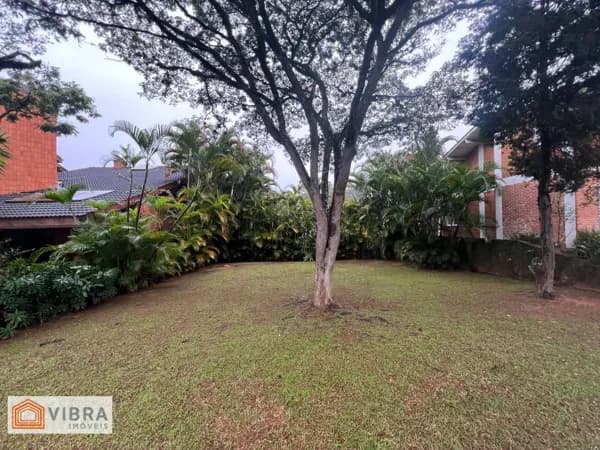 Lote/Terreno em Santana de Parnaíba - Alphaville