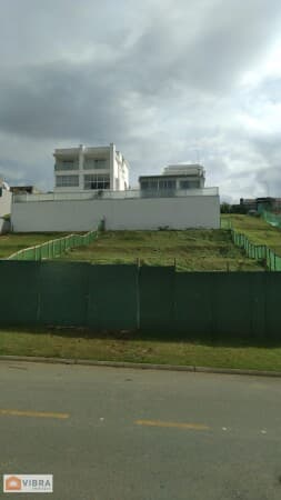 GÊNESIS 2 - TERRENO COM PROJETO