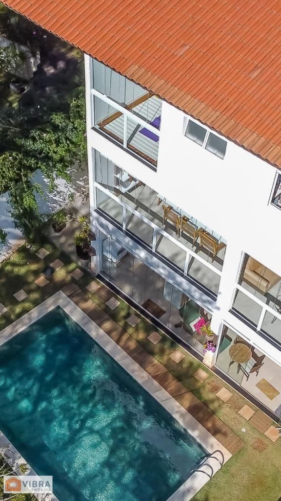 Casa à venda no Residencial Morada das Flores - Aldeia da Serra - Santana de Parnaíba/SP