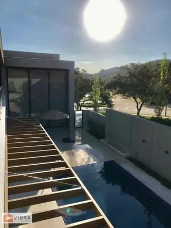 Tamboré 10 - Casa Alto Padrão