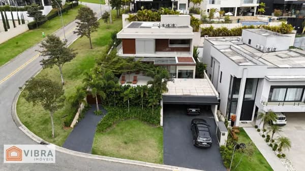 Casa em Santana de Parnaíba - Gênesis 2