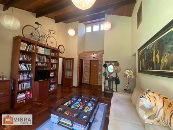 Casa em Santana de Parnaíba - Vila Velha
