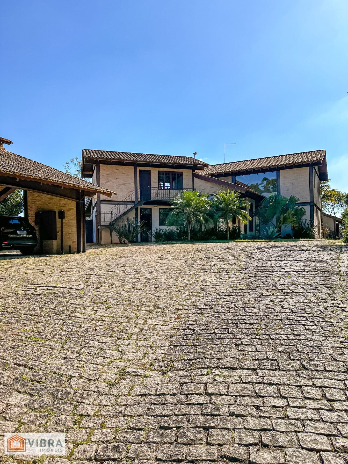 REAL DO MOINHO VELHO - EMBU - CASA ALTO PADRÃO
