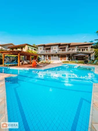 Casa em Santana de Parnaíba - Alphaville