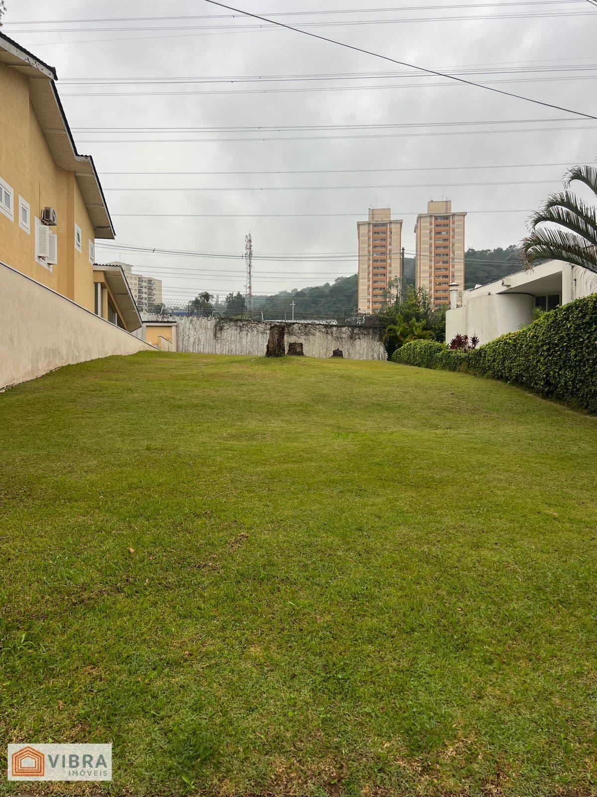 Lote/Terreno em Santana de Parnaíba - Alphaville