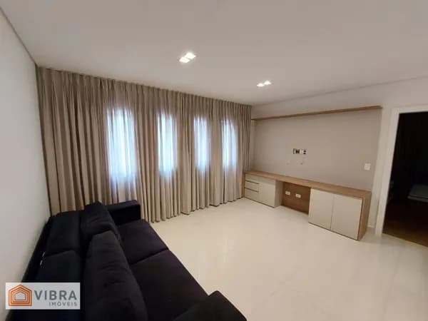 Casa em Santana de Parnaíba - Alphaville