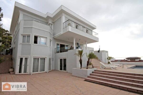 ALPHAVILLE 8 - CASA ALTO PADRÃO