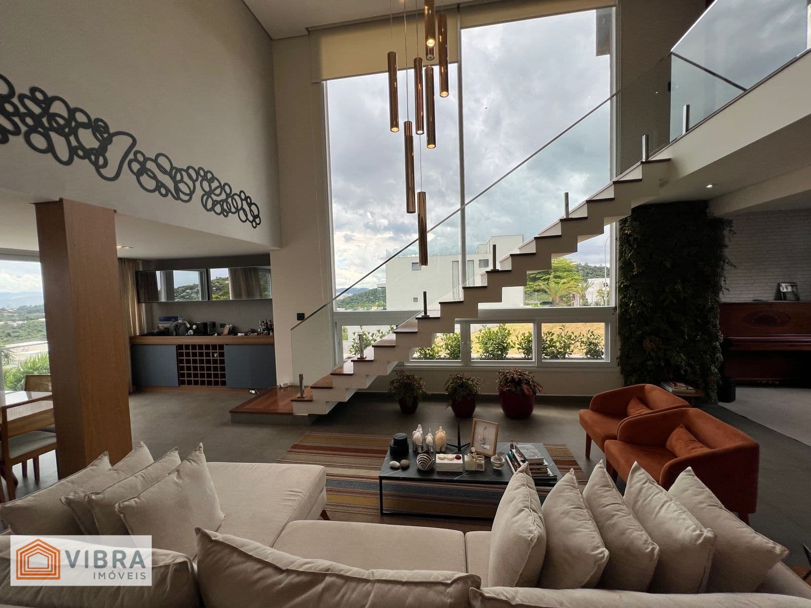 Casa de Condomínio em Santana de Parnaíba - Alphaville