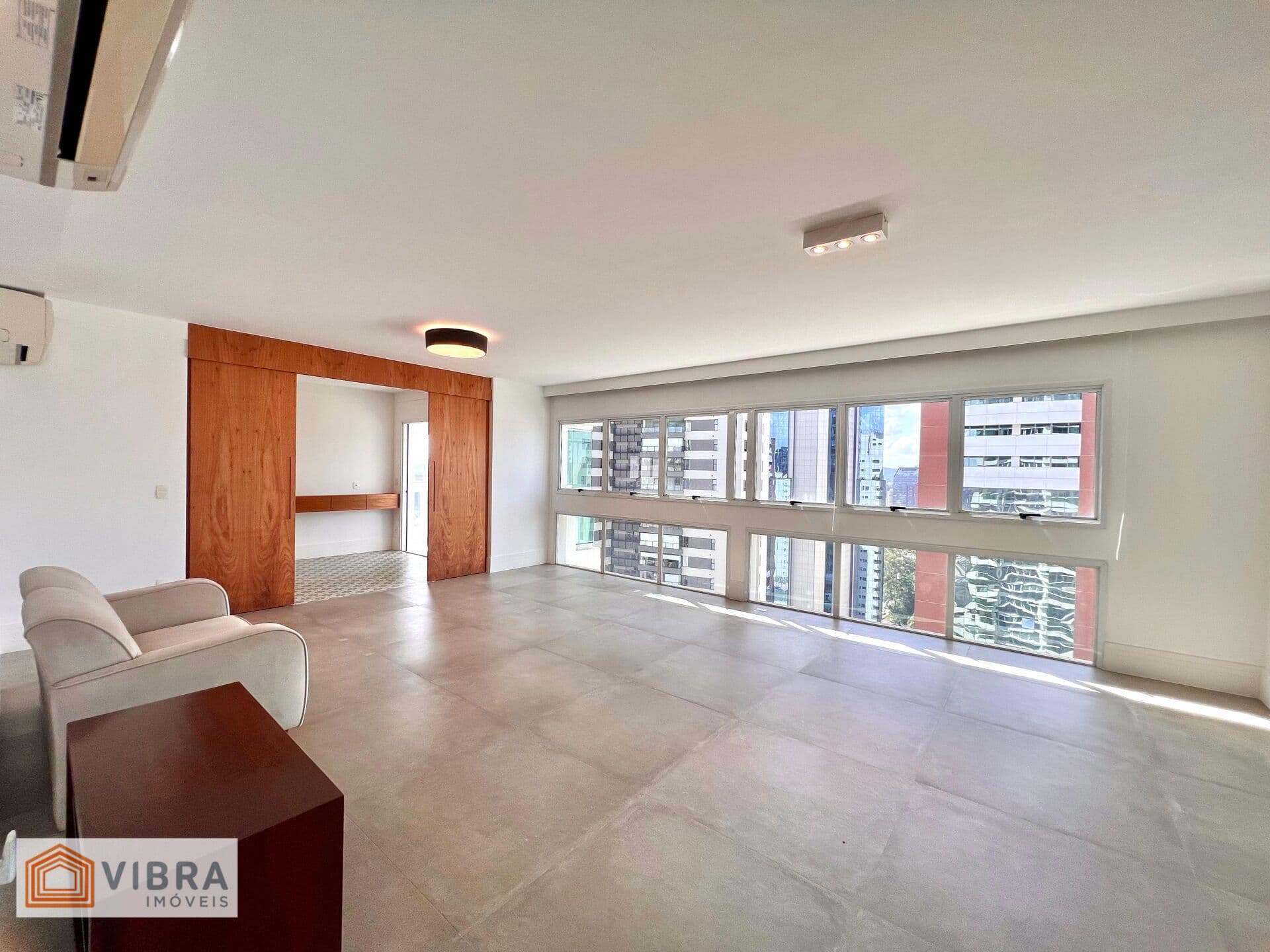 VOGUE - APARTAMENTO ALTO PADRÃO