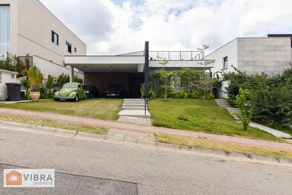 Apartamento em Santana de Parnaíba - Alphaville
