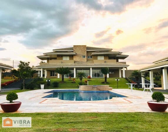 Casa Alto Padrão à Venda - Arandu/SP