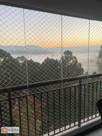Apartamento em Santana de Parnaíba - Alphaville