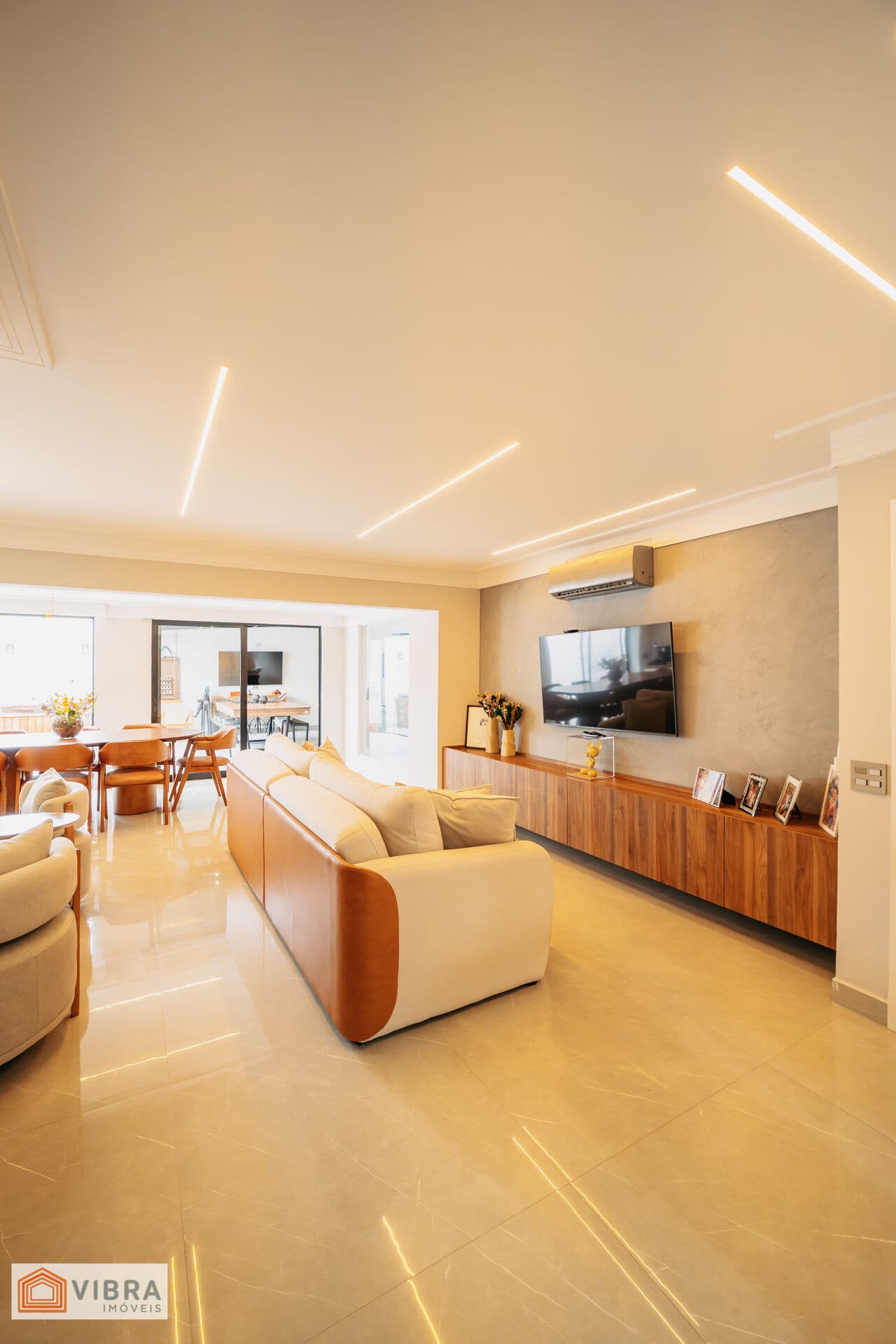 Casa em Santana de Parnaíba - Alphaville
