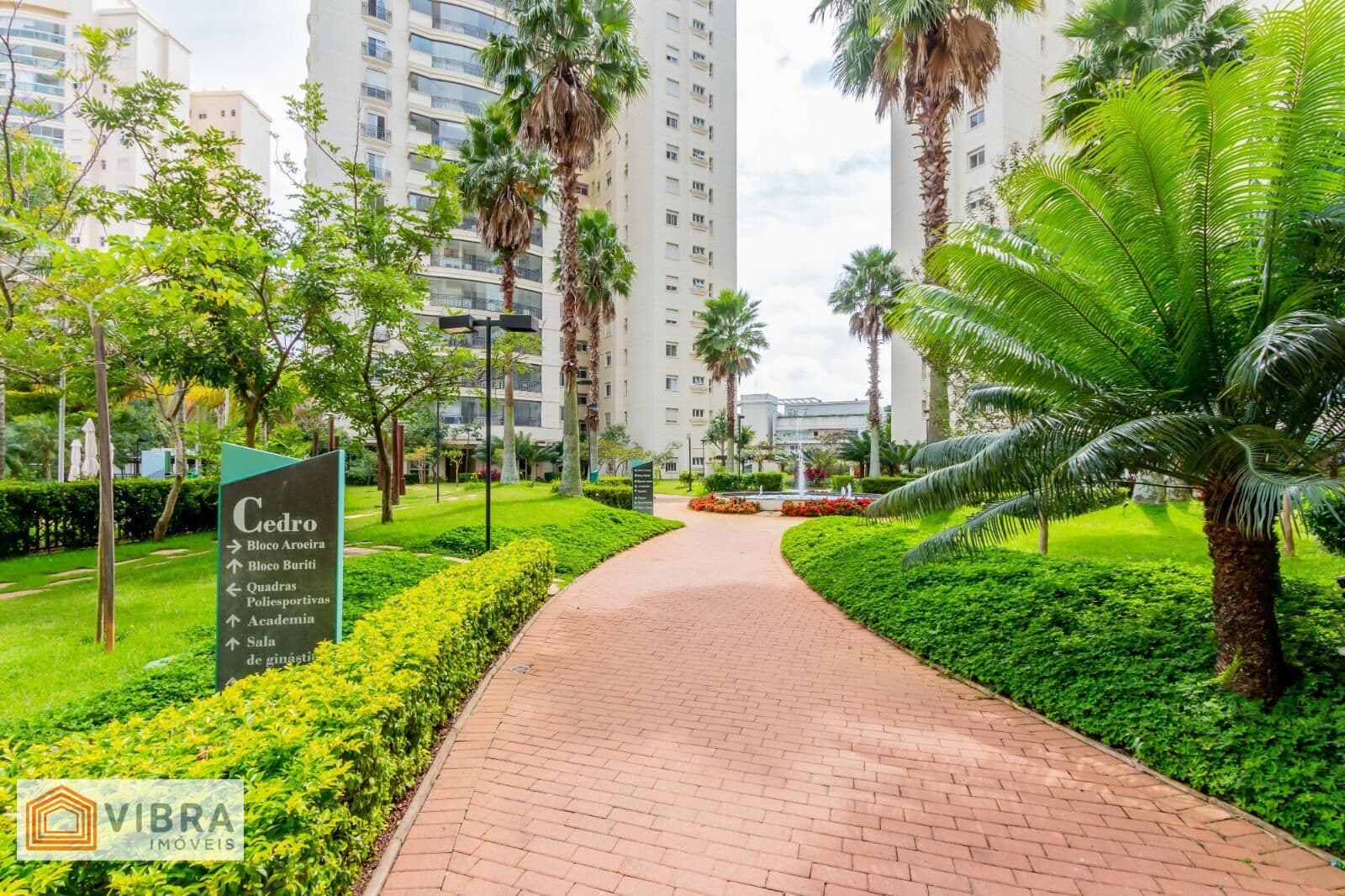 TERRAÇOS TAMBORÉ - APARTAMENTO ALTO PADRÃO