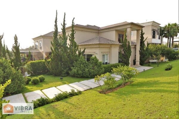 CAMPOS DO CONDE - CASA DE LUXO