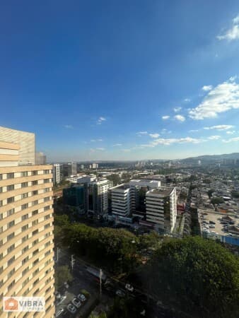 Flat à venda no Edifício Confort Suítes - Alphaville - Barueri/SP