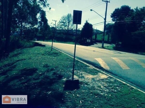 TAMBORÉ 1 - TERRENO EM DECLIVE