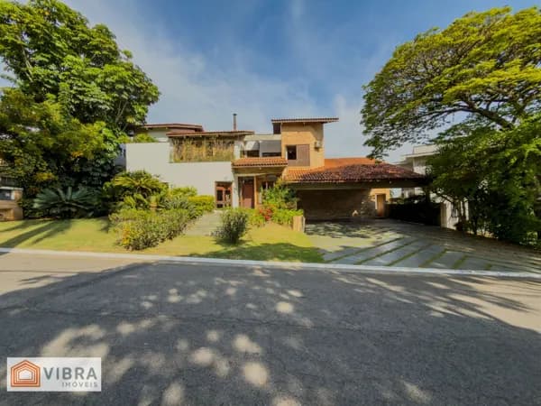 Casa Alto Padrão.