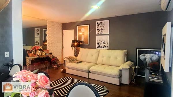 Apartamento em Santana de Parnaíba - Alphaville