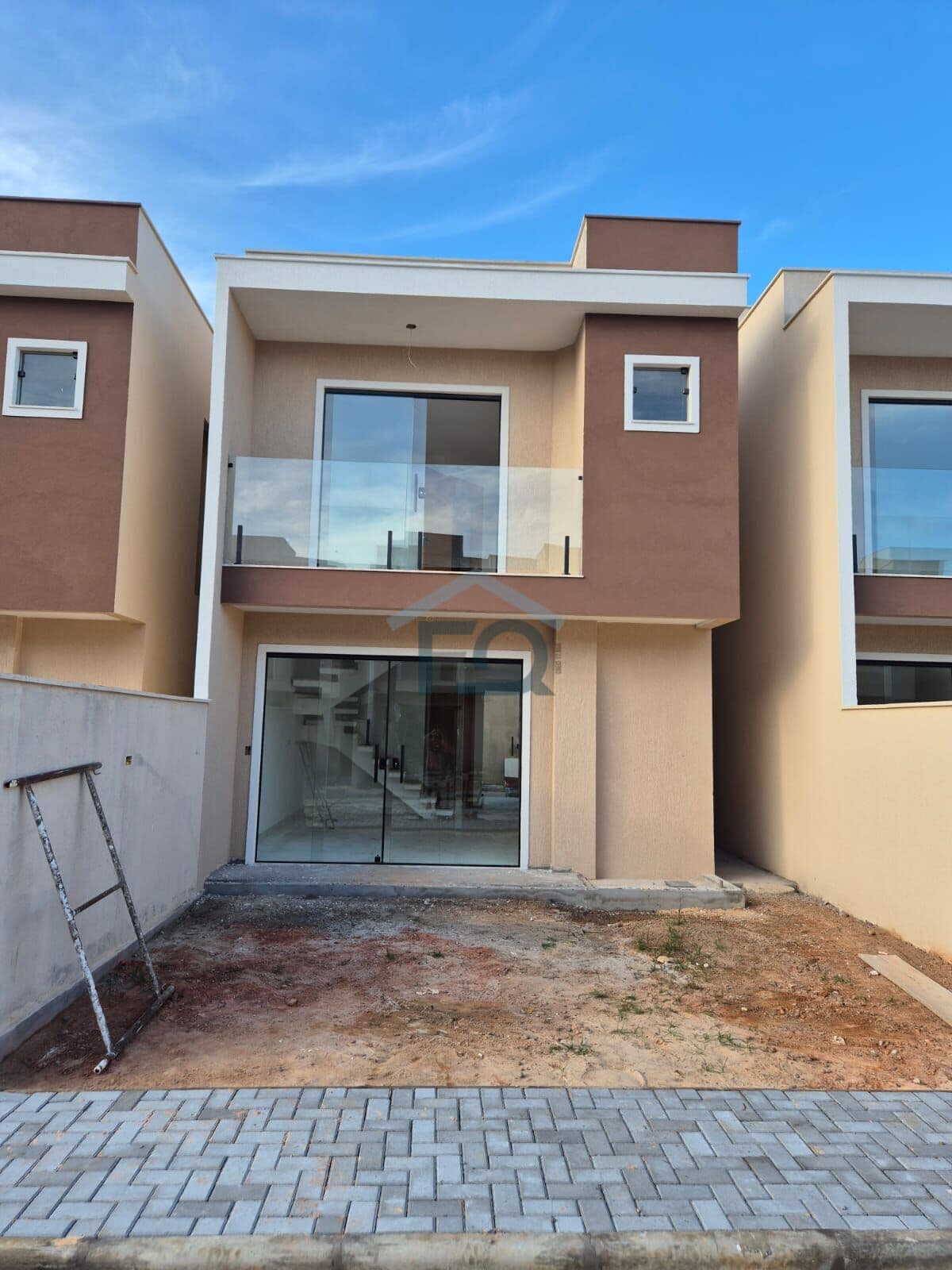 Sobrado em Lauro de Freitas - Recreio Ipitanga