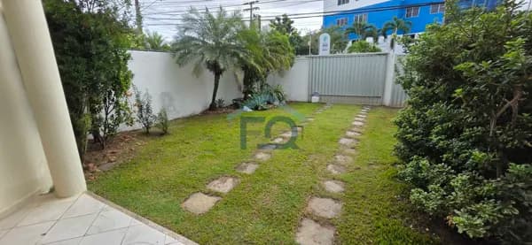 Casa Triplex no Miragem