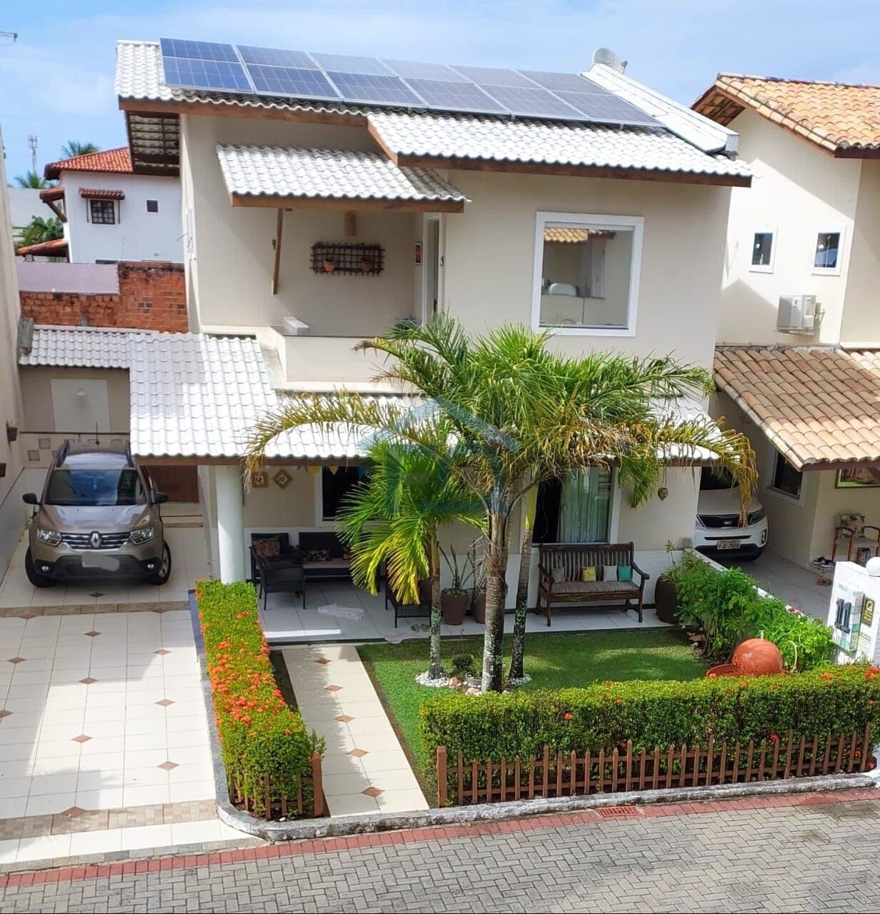 Casa de Condomínio em Lauro de Freitas - Pitangueiras