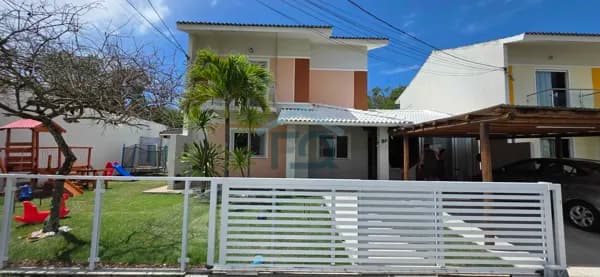 Casa a venda em Buraquinho