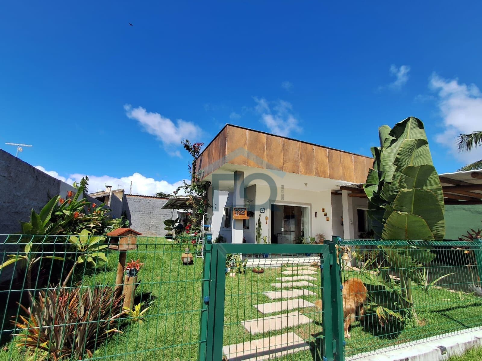 Casa em Camaçari - Abrantes