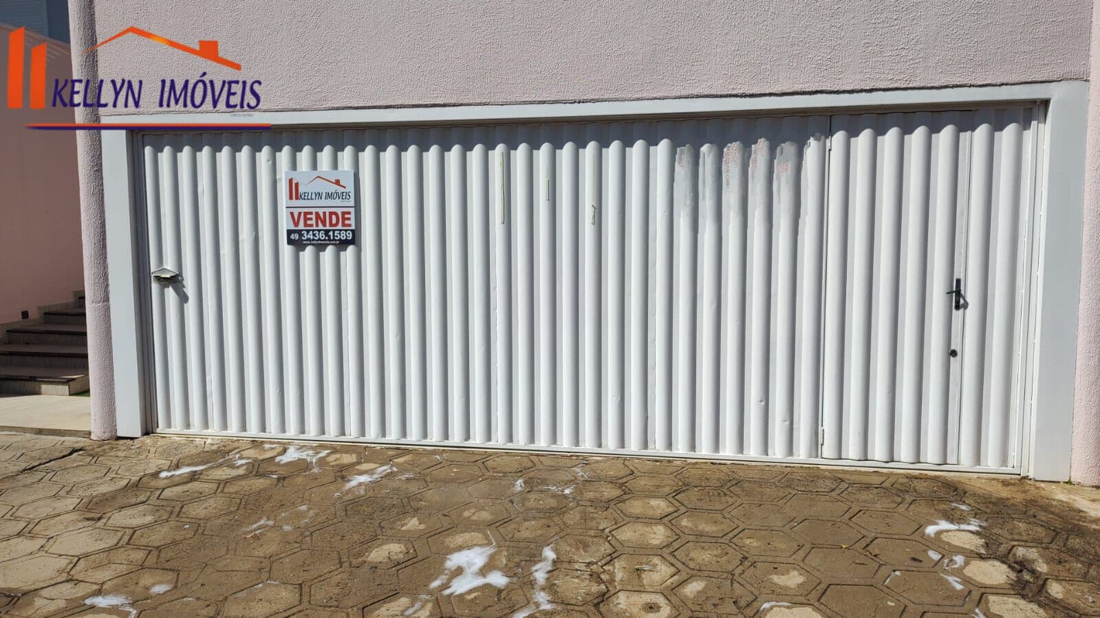 Casa em Faxinal dos Guedes - Centro
