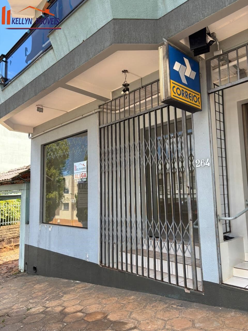 Sala/Conjunto em Faxinal dos Guedes - Centro