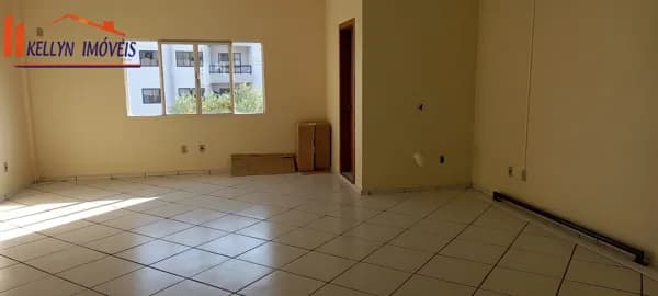 Aluga-se Sala Comercial