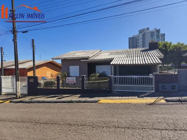 Duas Casas – Frente e Fundos
