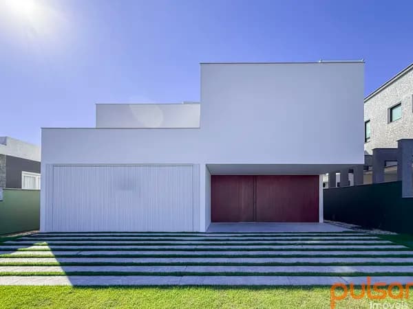 Casa com 4 suítes a venda em Condomínio Fechado no Red Park, Florianópolis.