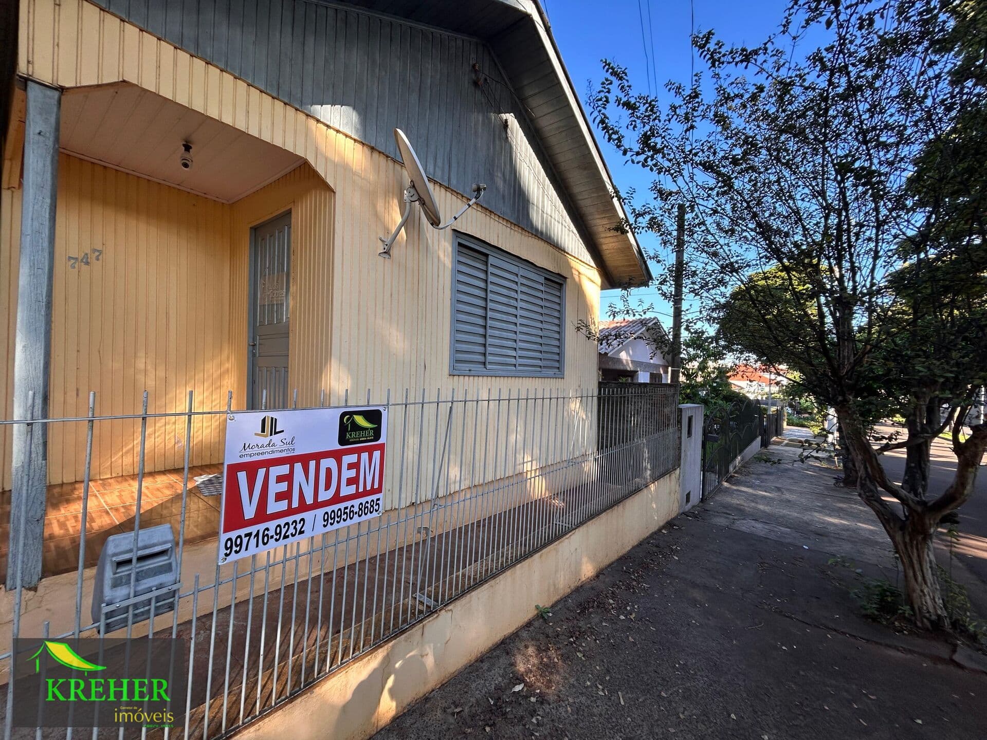 Casa em Três de Maio - Centro