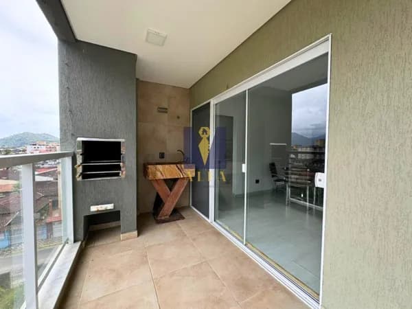 Apartamento no Centro com 3 Dormitórios e Varanda Panorâmica