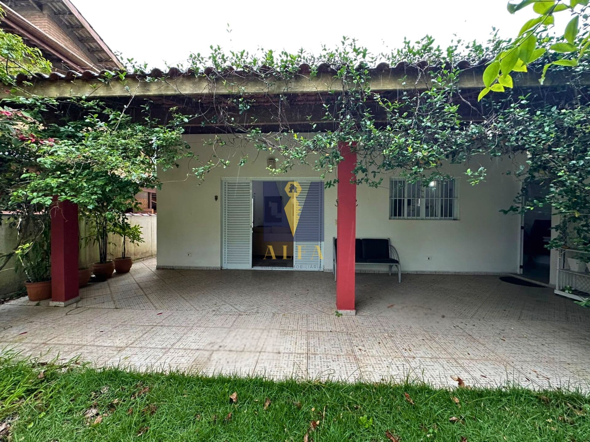 Casa à venda na Praia da Enseada - Ubatuba/SP